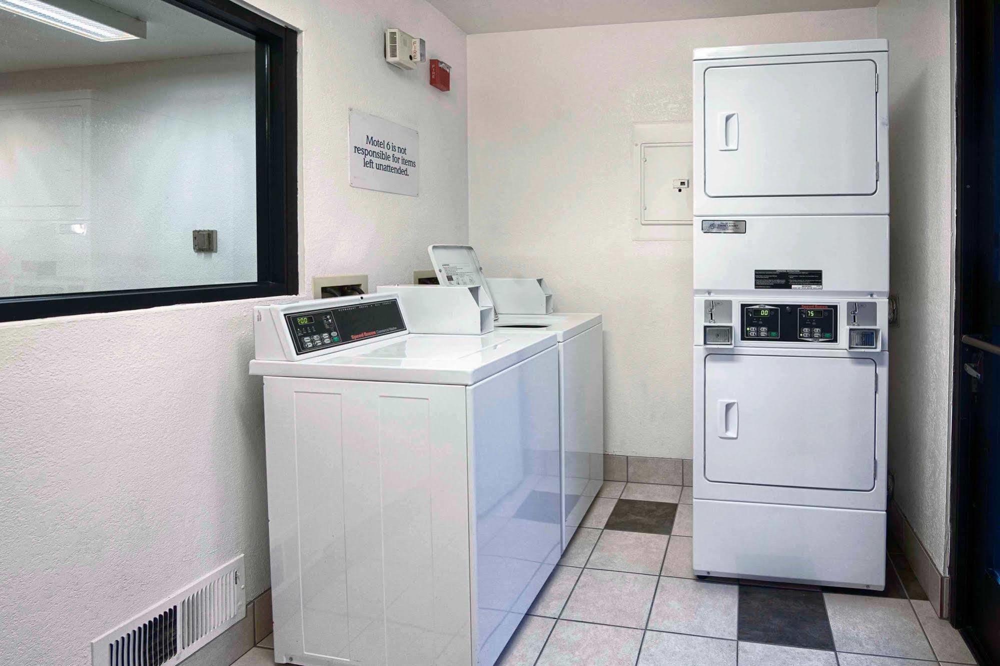 Motel 6-Mammoth Lakes, Ca Εξωτερικό φωτογραφία