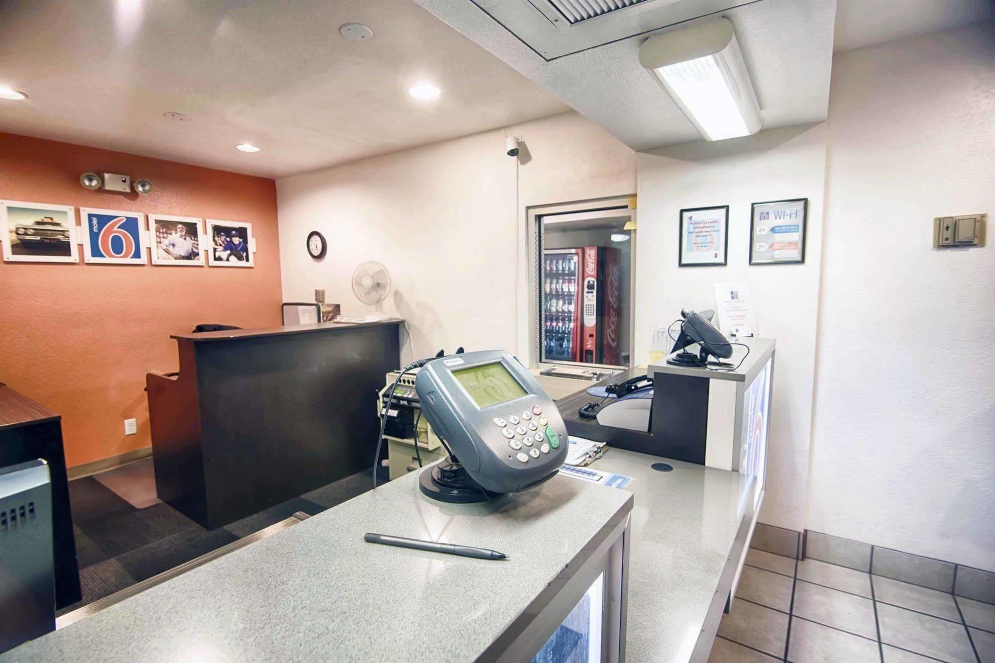 Motel 6-Mammoth Lakes, Ca Εξωτερικό φωτογραφία