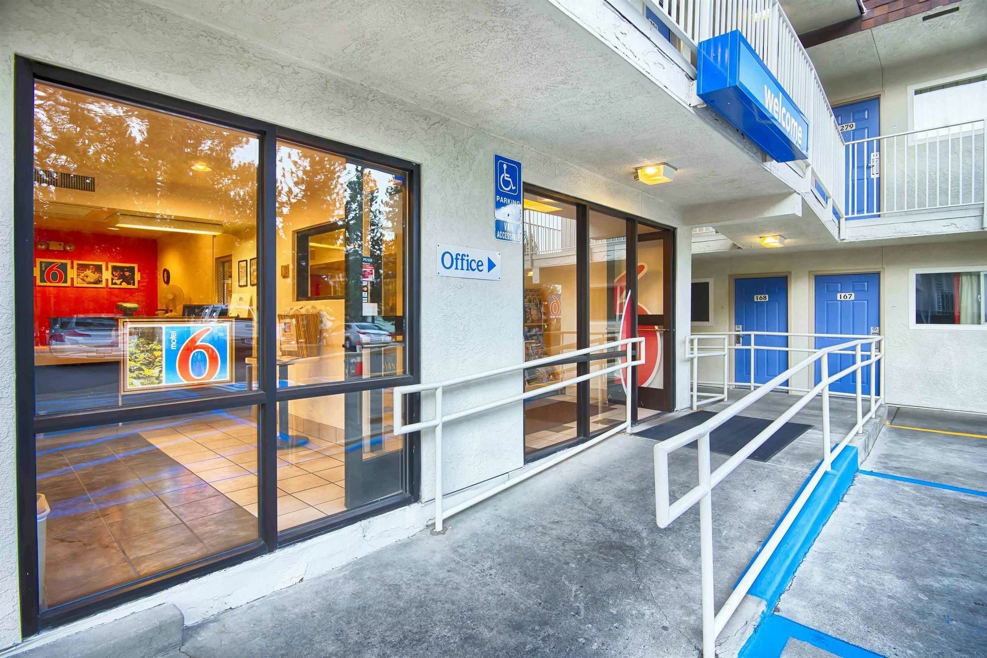 Motel 6-Mammoth Lakes, Ca Εξωτερικό φωτογραφία